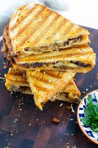 Mushroom sandwich