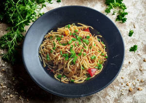 Chili Garlic Noodles
