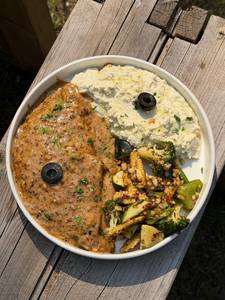 Grilled Chicken Breast With Pepper Sauce And Mashed Eggs