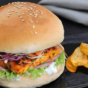 Paneer Tikka Burger
