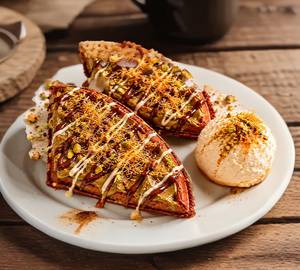 Dubai Kunafa Waffle [150g]