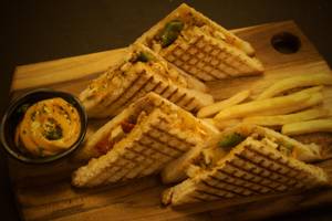 Grilled Peppy Paneer Sandwich
