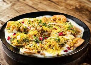 Papdi Dahi Chaat ( 8 Pcs )