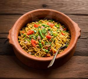 Handi Masala Veg Maggi