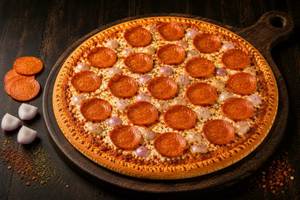 Classic Chicken Pepperoni Pizza