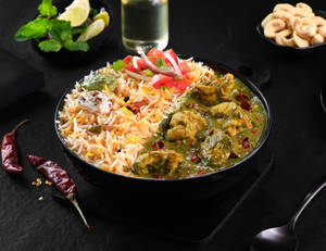 Singh Da Saag Chicken Masala Rice Bowl.