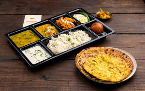 Madhurima Deluxe Thali