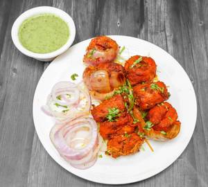 Veg Tandoori Momos  6-Pcs
