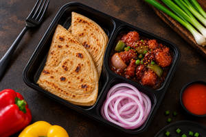Lachha Paratha And Chilli Chicken Combo