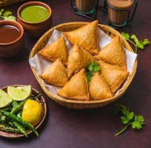 Mini Maharaja Samosa (8 Pcs)
