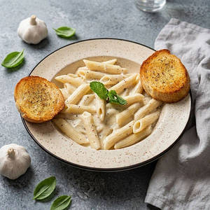 White Sauce Pasta