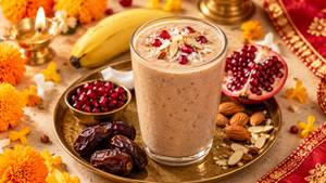 Falhaari Date & Almond Smoothie [300 Ml]
