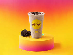   Vanilla Oreo Shake