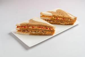 Chicken Club Sandwich [1 piece]