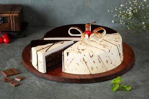 Choco Vanilla Cake (500 Gms)