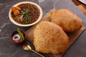 Choley Bhature