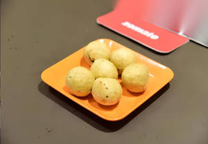 Dry Fruit Kachori (200 gm)