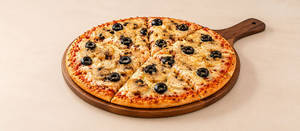 Olives Mushroom Pizza