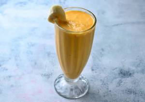 Banana Mango Shake