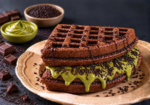 Choco Kunafa Waffle