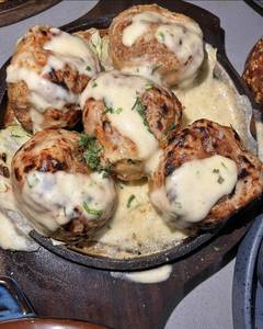 Paneer Afghani Momos