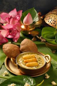 Malai Kofta with Poori 