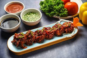 [spicy] Veg Schezwan Momo (6 Pcs)
