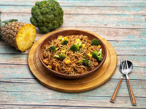 Pineapple & Broccoli Chicken Fried Rice
