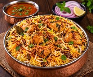 Hyderabadi chicken dum biryani