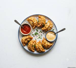 Sada Momos Fried Cheese [8pcs]