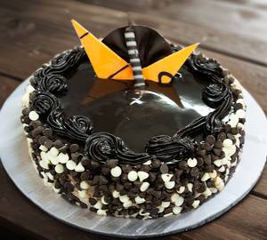 Swiss Choco Chips Cake [500 Grams]