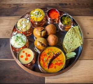 Rajasthani Special Thali