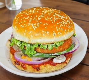 Smoky Tandoori Paneer Burger