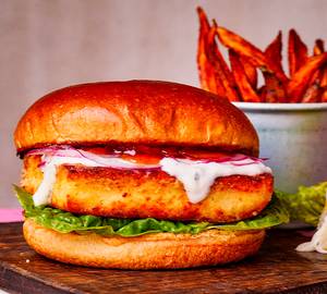 Paneer Alloo Patty Burger