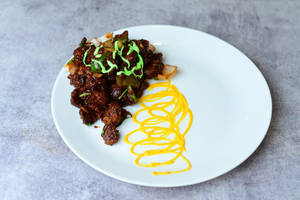 Crispy Chilli Mushroom [200 G, Serves 1-2]