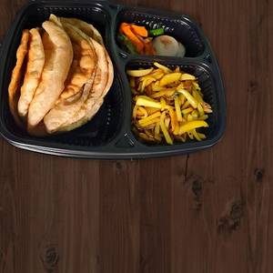 Poori with bhujia
