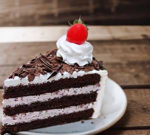 Black Forest Pastry [1 Piece]