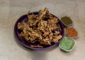 Kanda Bhajiya