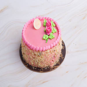 Strawberry Butter Cream Cake 500 Gm