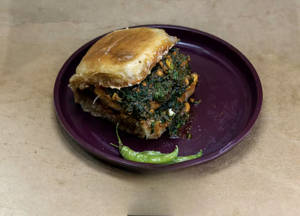Tadka Vadapav