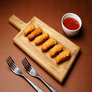 Chicken Chilli Garlic Fingers ( 6 Pcs )