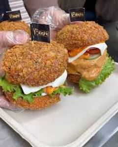 Paneer kurkure burger