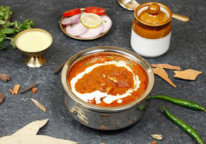 Burj Khalifa Gravy Chaap