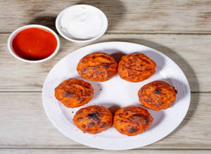 Tandoori Momos [6 Pcs]