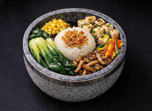 Ginger And Scallion Sauce Stone Pot