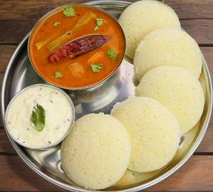 Idli sambhar chatney
