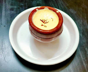 Kesar Malai Matka Kulfi (100 Ml)