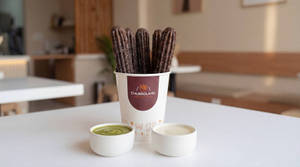 Medium Oreo Churro Dippers With Signature Dip