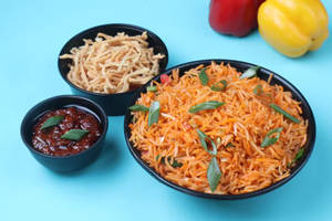 Egg Schezwan Rice (500Ml)