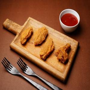 Coated Spicy Chicken Wings ( 4 Pcs )